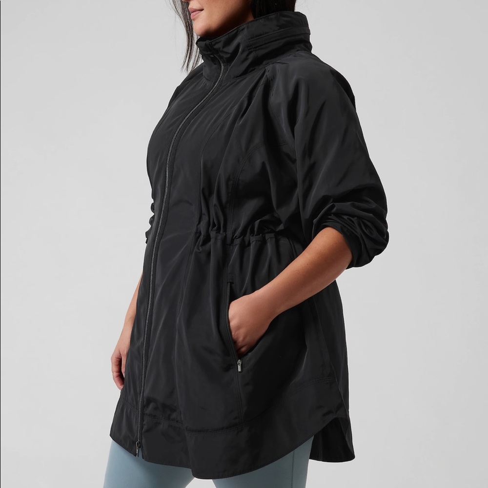 Athleta drip drop rain jacket